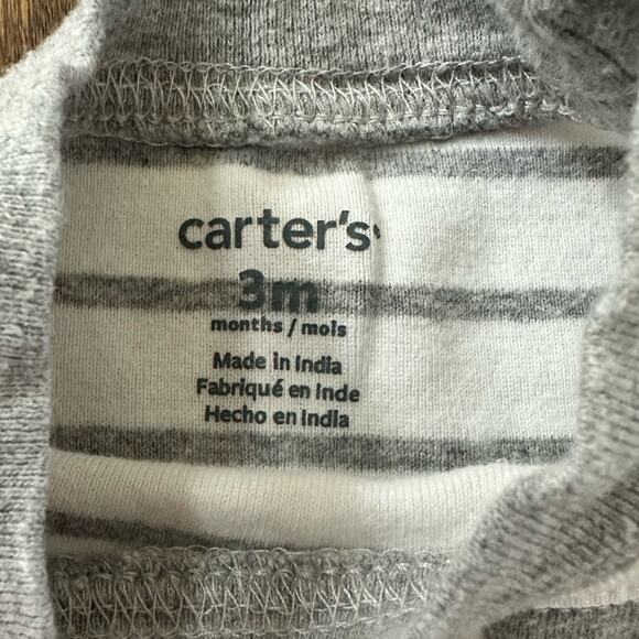 Carter’s grey striped outfit for baby, size 3 months - Picture 4 of 7
